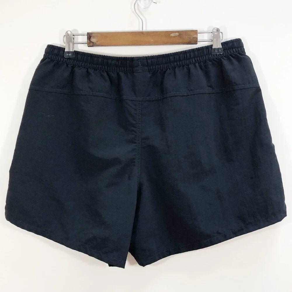 PATAGONIA 5" Baggies in Black L - Picture 7 of 11